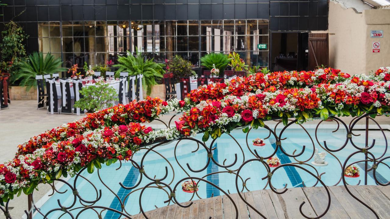 Hotel Bambu Riobamba Exterior photo